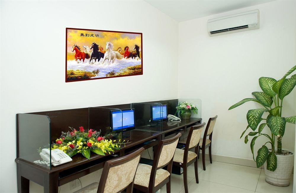 Dong Kinh A Hotel โฮจิมินห์ซิตี้ ภายนอก รูปภาพ