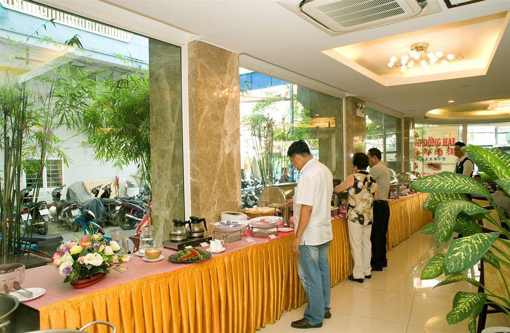 Dong Kinh A Hotel โฮจิมินห์ซิตี้ ภายนอก รูปภาพ