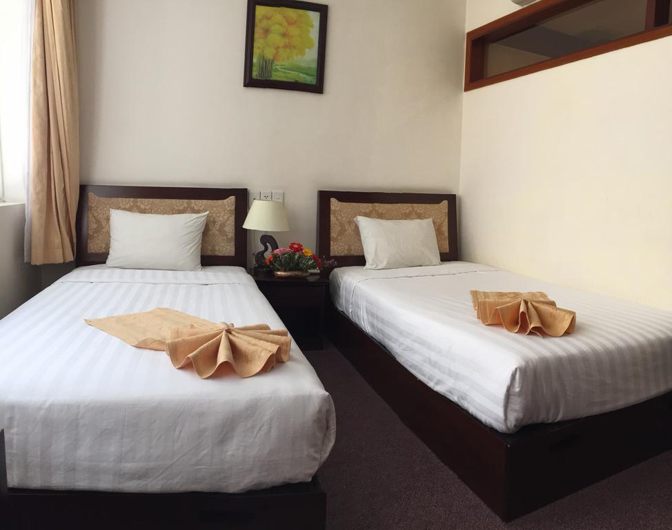 Dong Kinh A Hotel โฮจิมินห์ซิตี้ ภายนอก รูปภาพ
