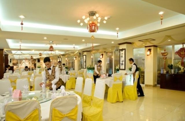 Dong Kinh A Hotel โฮจิมินห์ซิตี้ ภายนอก รูปภาพ
