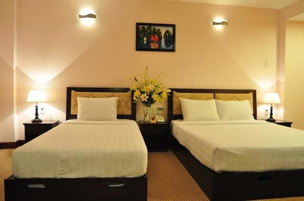 Dong Kinh A Hotel โฮจิมินห์ซิตี้ ภายนอก รูปภาพ