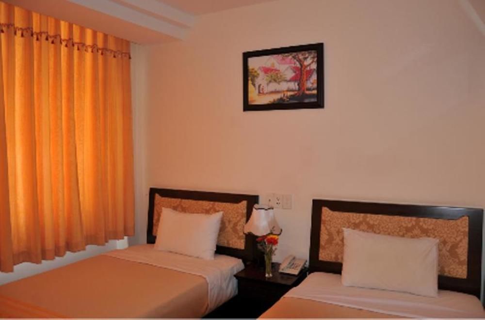 Dong Kinh A Hotel โฮจิมินห์ซิตี้ ภายนอก รูปภาพ